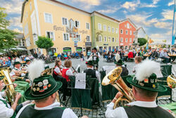 Montagskonzert Marktplatz Waging