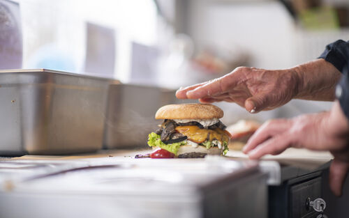 Rupertiwinkel Burger Fertigstellung