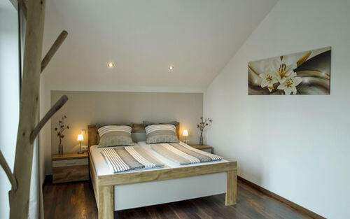 Schlafzimmer 1 Ueberarbeitet